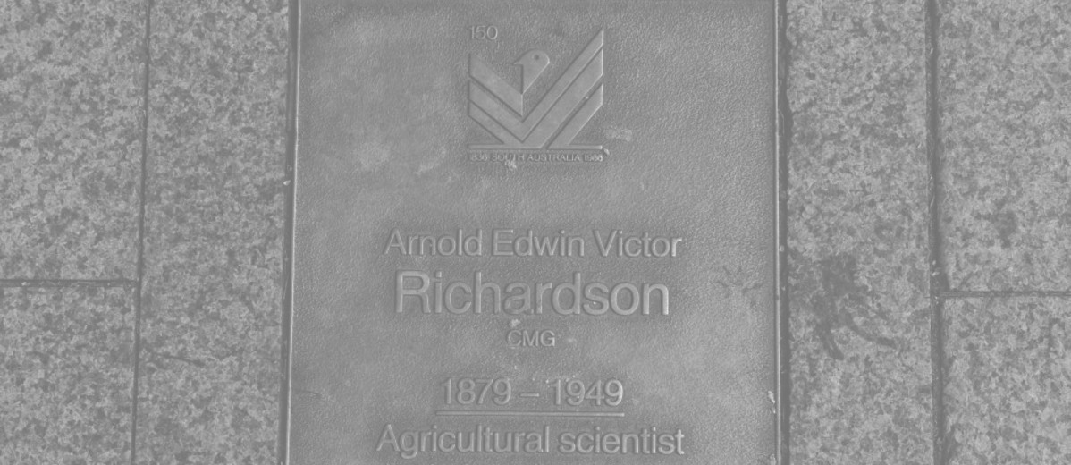Image: Arnold Edwin Victor Richardson Plaque 