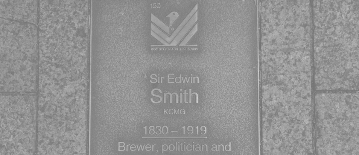 Image: Sir Edwin Smith Plaque 